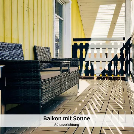 Glanzexperts Auszeit Bei Berlin Balkon Kicker & Disneyplus *