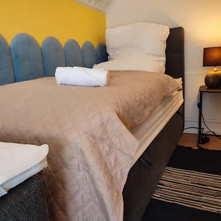 Appartement Glanzexperts Auszeit Bei Berlin Balkon Kicker & Disneyplus Zossen